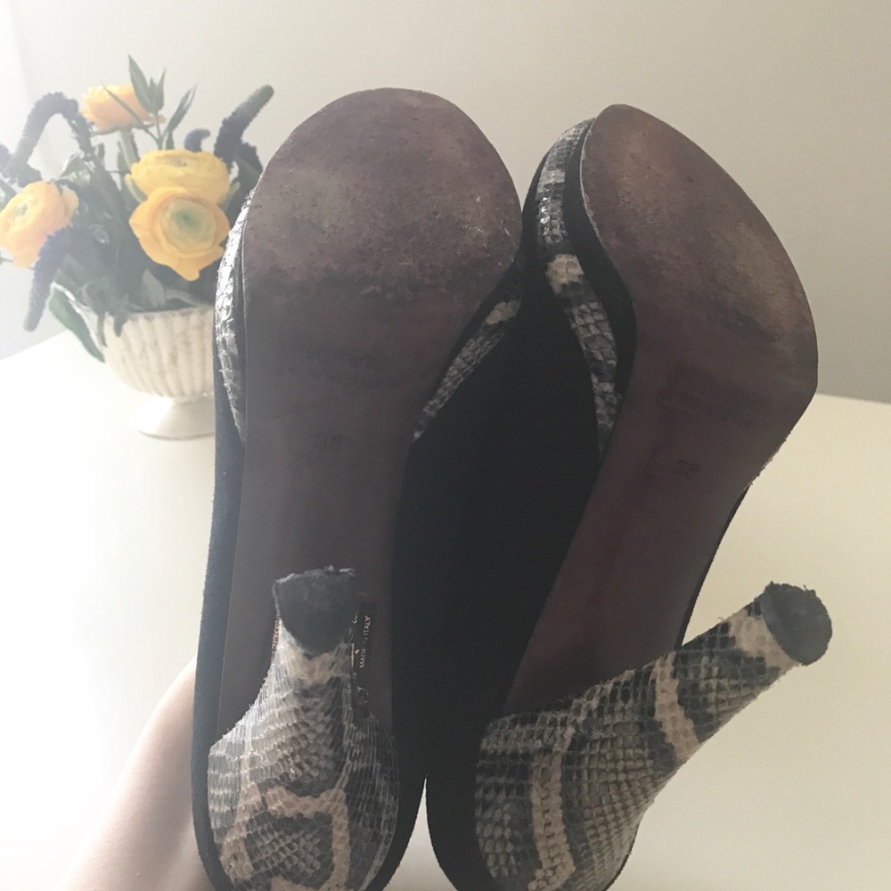 Authentic Italian Python Leather Pumps - image 8